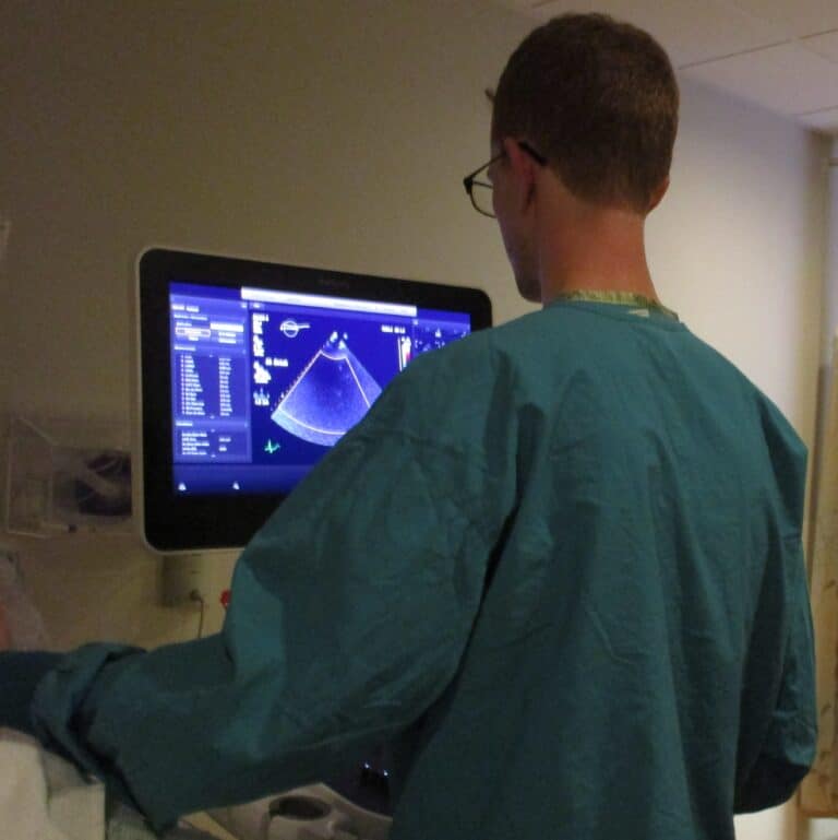 The Unsung Heroes: How Sonographers are Revolutionizing Medical Imaging